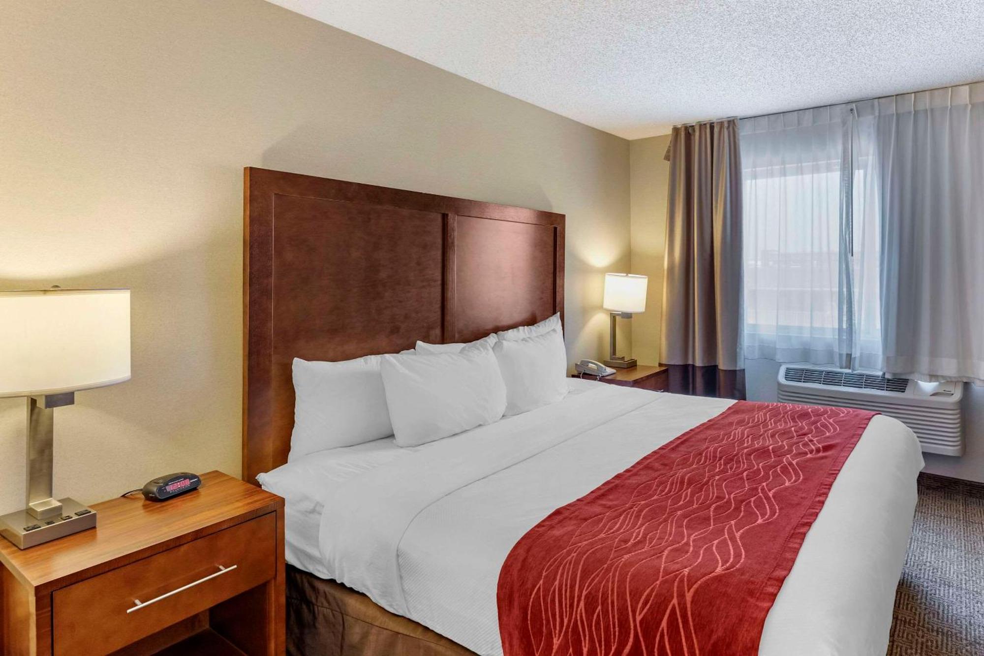 Comfort Inn Denver West Arvada Station Wheat Ridge Exterior foto